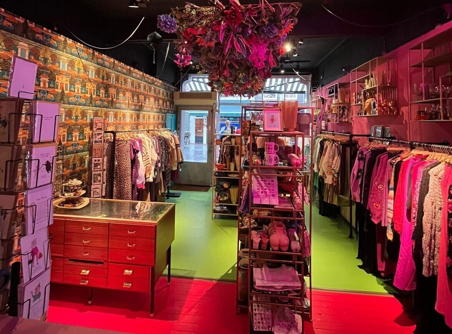 Bob & Bill Nijmegen/ Conceptstore/ Vintage/ herenkleding & dameskleding/ Lange Hezelstraat Nijmegen.