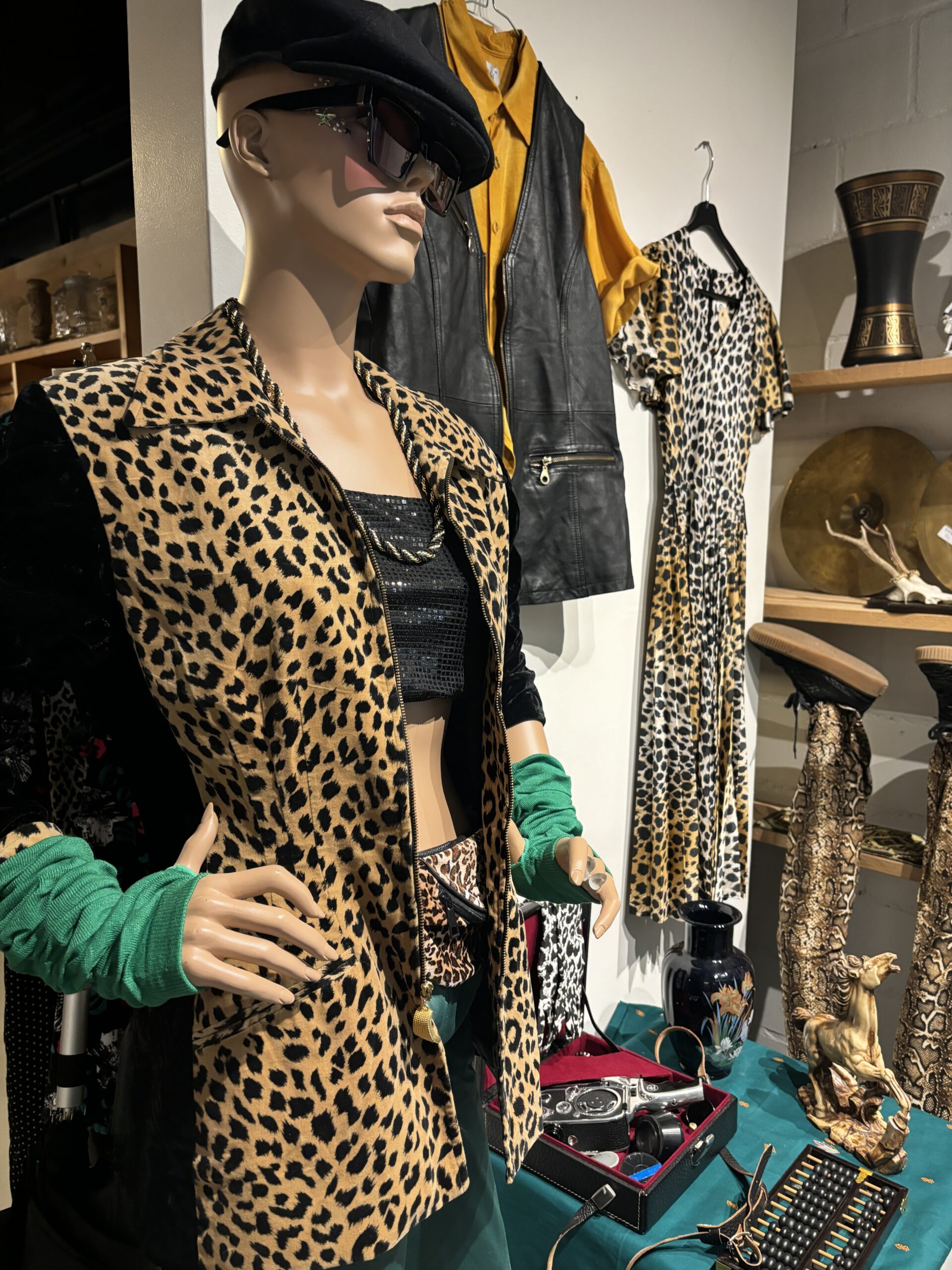 Vintage winkel/ A Trip Down Memory Lane/ Molenpoort Nijmegen.